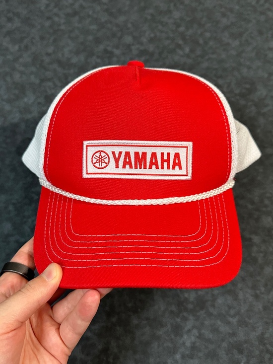 Yamaha Other - Yamaha Red and White Foam Front Rope Trucker Hat